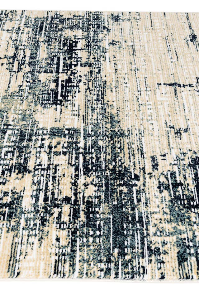 Detail image of 5' 3 x 7' 8 Nain Rug