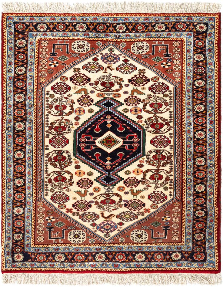 Detail image of 3' 6 x 4' 8 Nasrabad Wool Rug