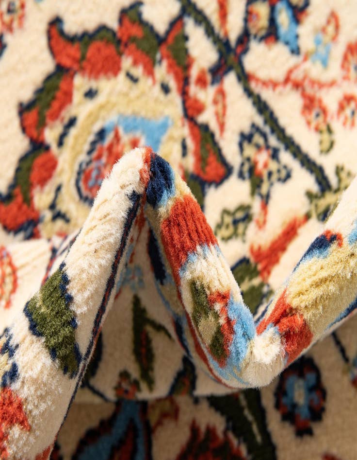 Detail image of 5' 3 x 8' Neda Rug