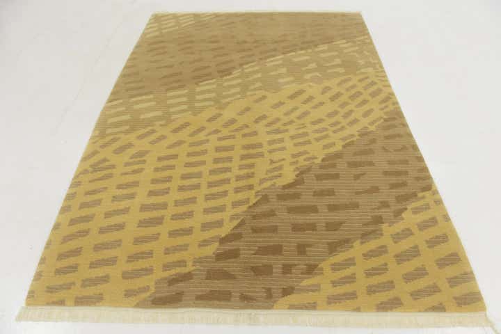 5' 7 x 7' 8 Hand Knotted Nepal Wool Rug