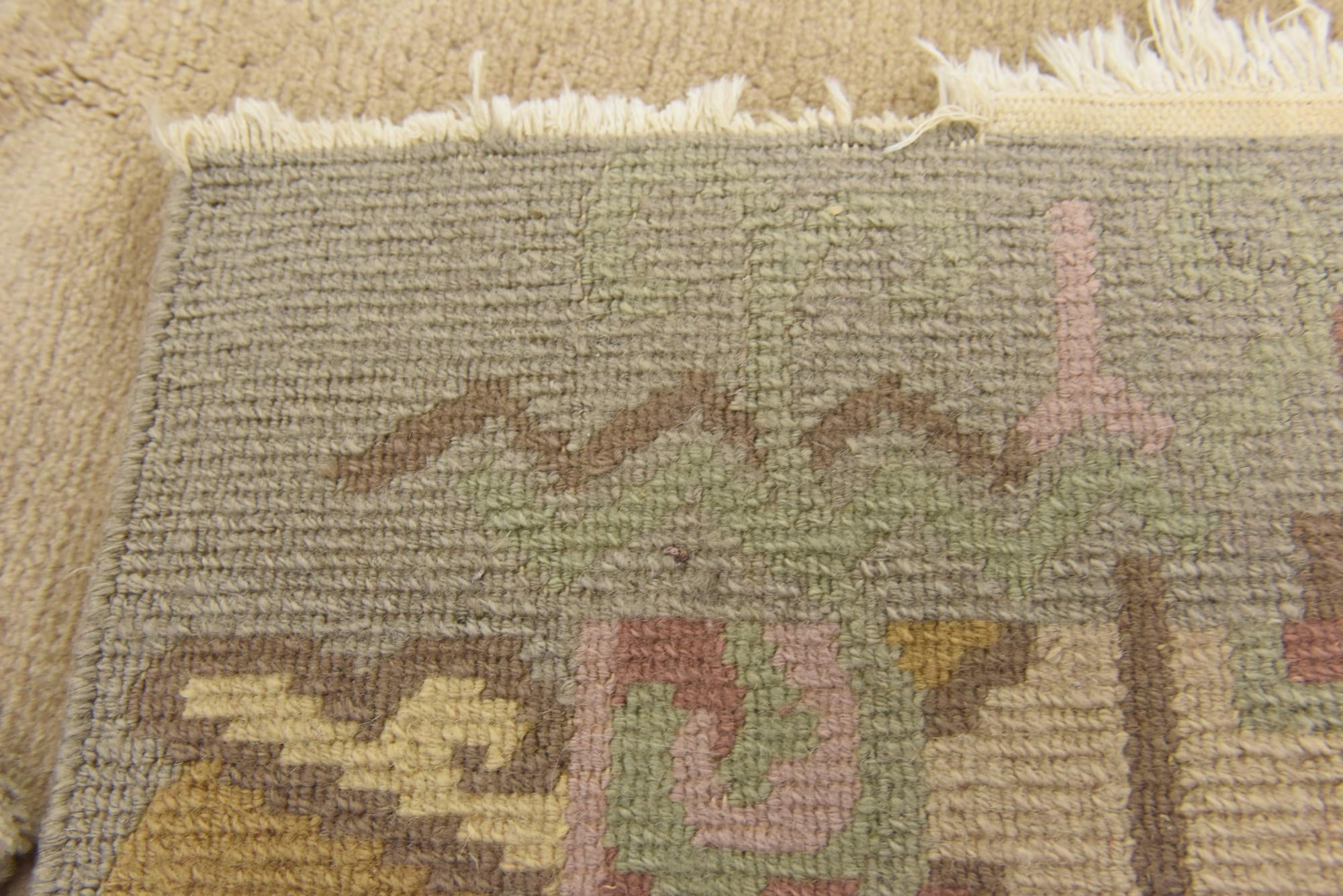 4' 8 x 6' 9 Hand Knotted Nepal Wool Rug