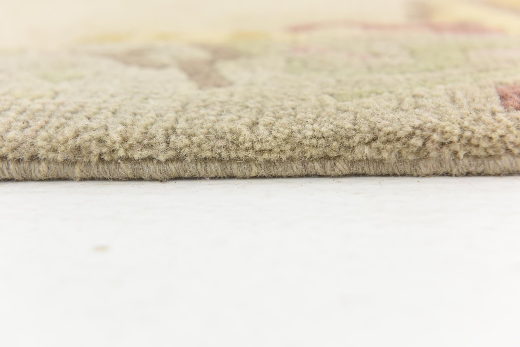 4' 8 x 6' 9 Hand Knotted Nepal Wool Rug