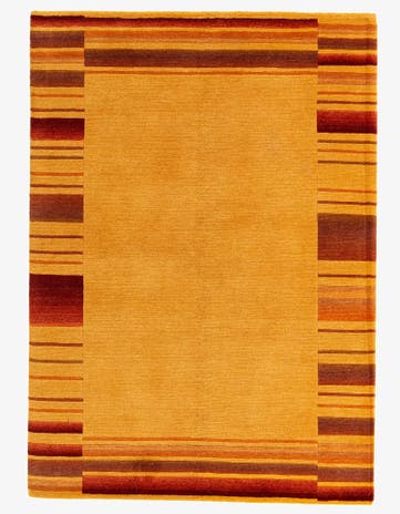 4' 7 x 6' 6 Hand Knotted Nepal Wool Rug