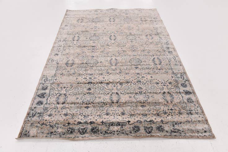Detail image of 5' x 7' 7 New Vintage Rug