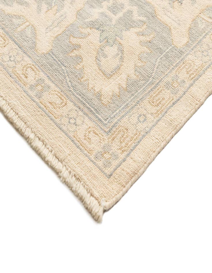 Detail image of 10' 1 x 13' 11 Hand Knotted Oushak Rug