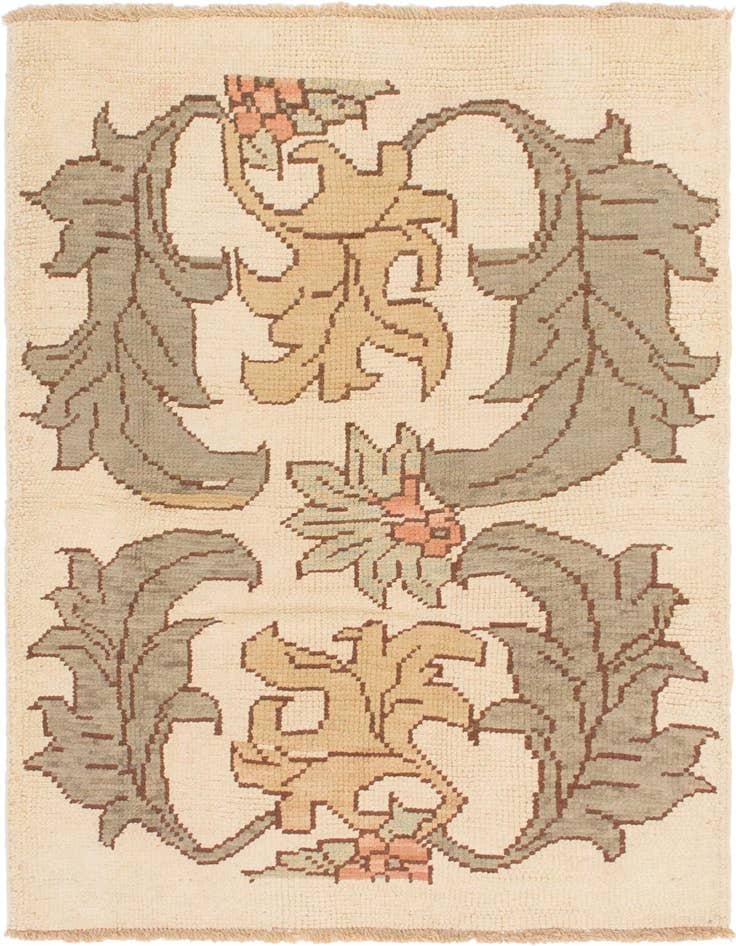 Detail image of 4' 2 x 6' 7 Hand Knotted Oushak Wool Rug