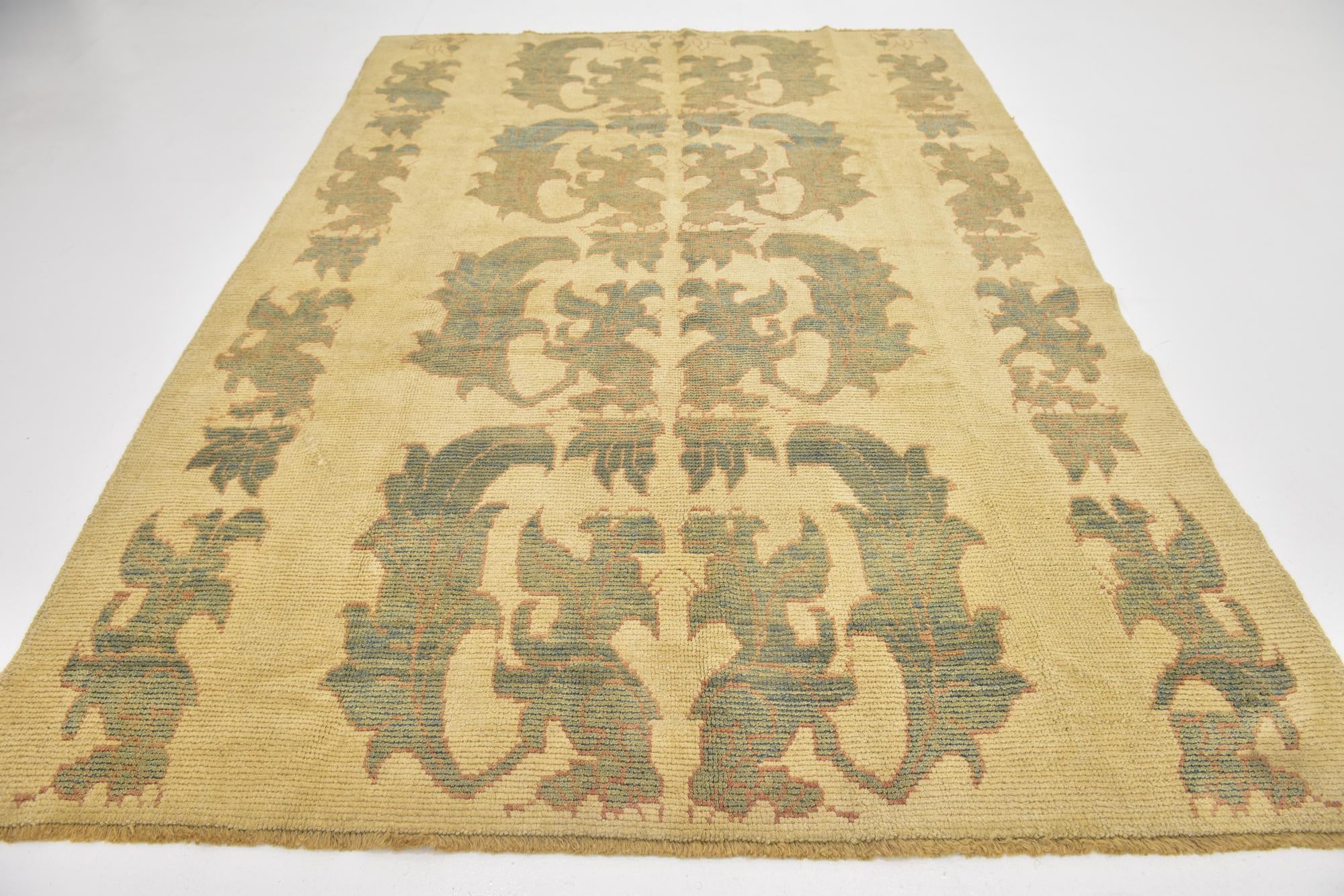 7' x 10' Hand Knotted Oushak Wool Rug