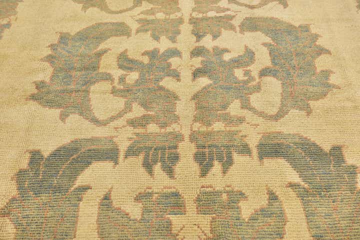 7' x 10' Hand Knotted Oushak Wool Rug