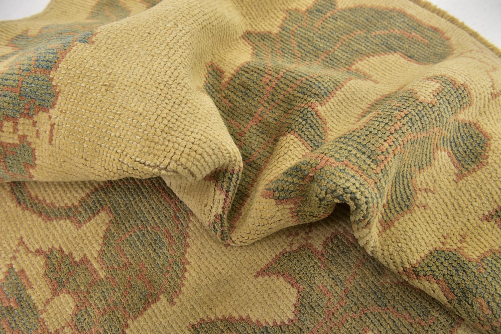 7' x 10' Hand Knotted Oushak Wool Rug