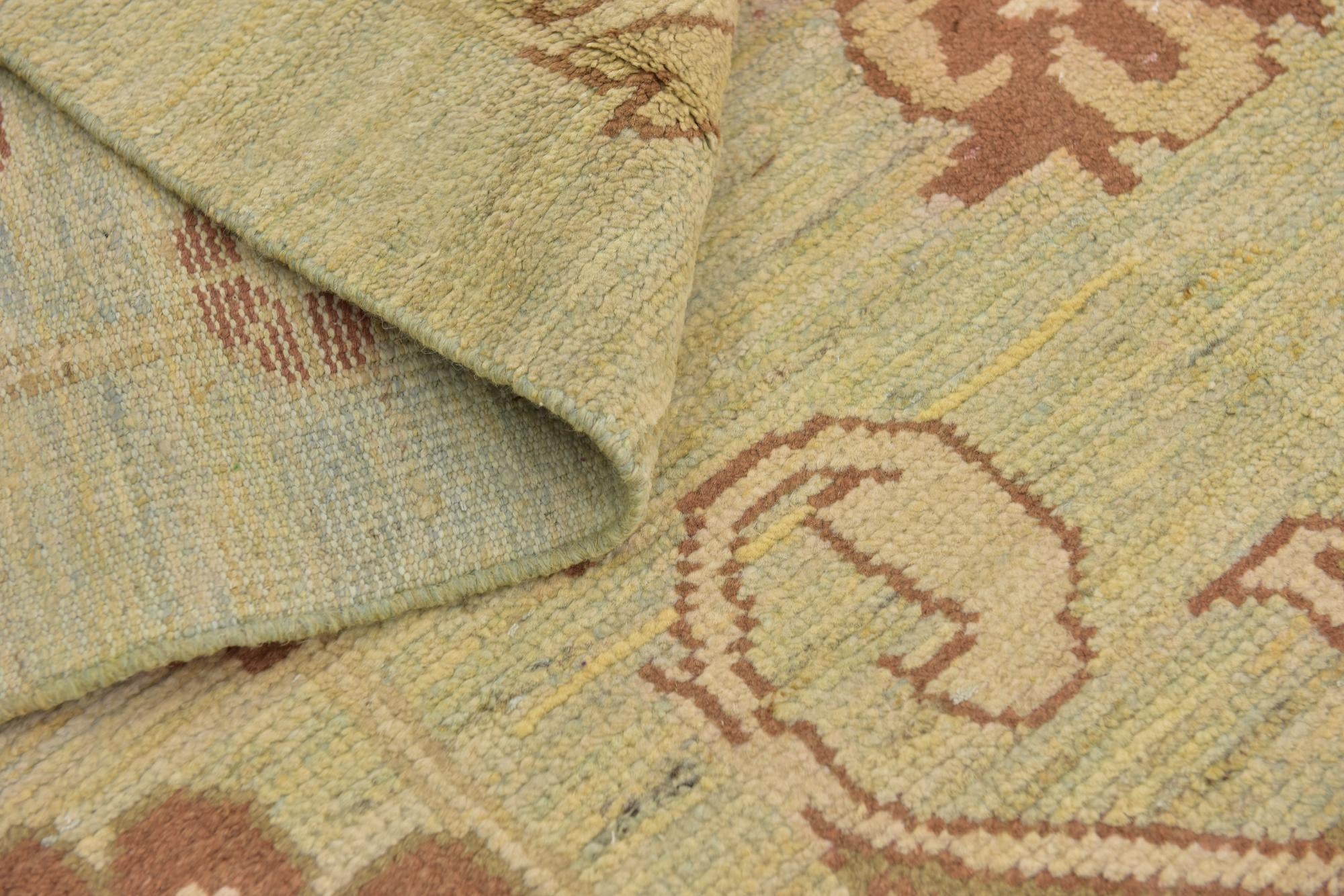 13' 5 x 18' 9 Hand Knotted Oushak Wool Rug