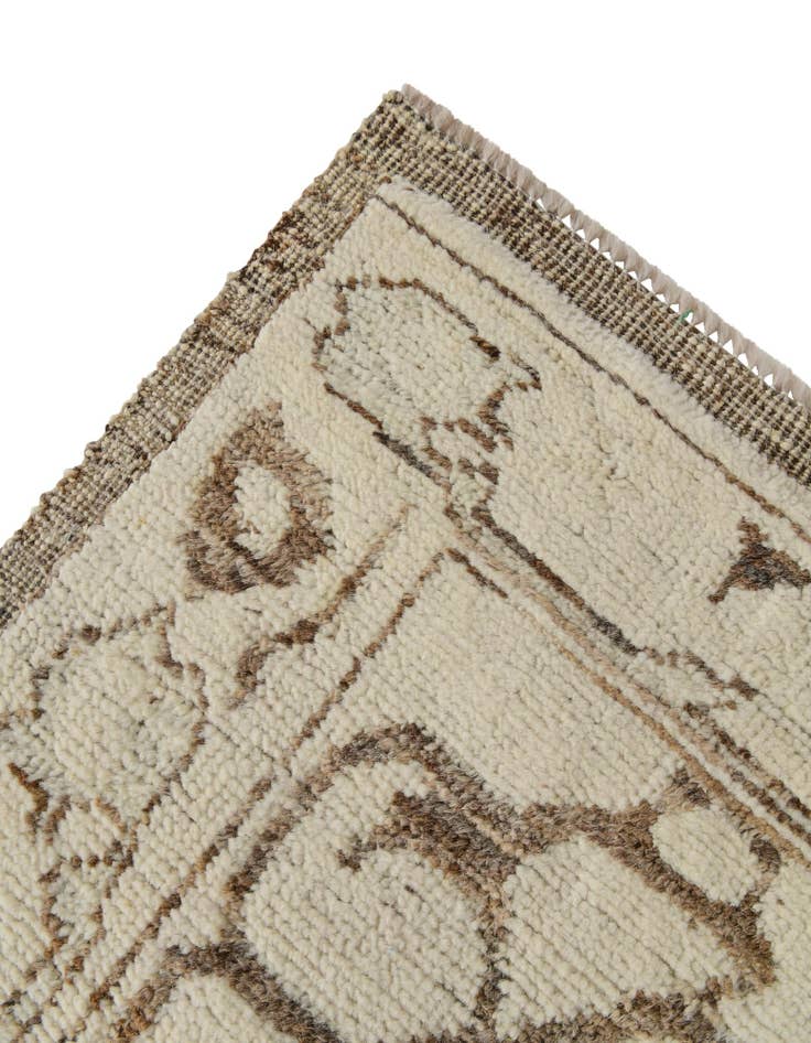 Detail image of 8' 6 x 10' 1 Hand Knotted Oushak Wool Rug