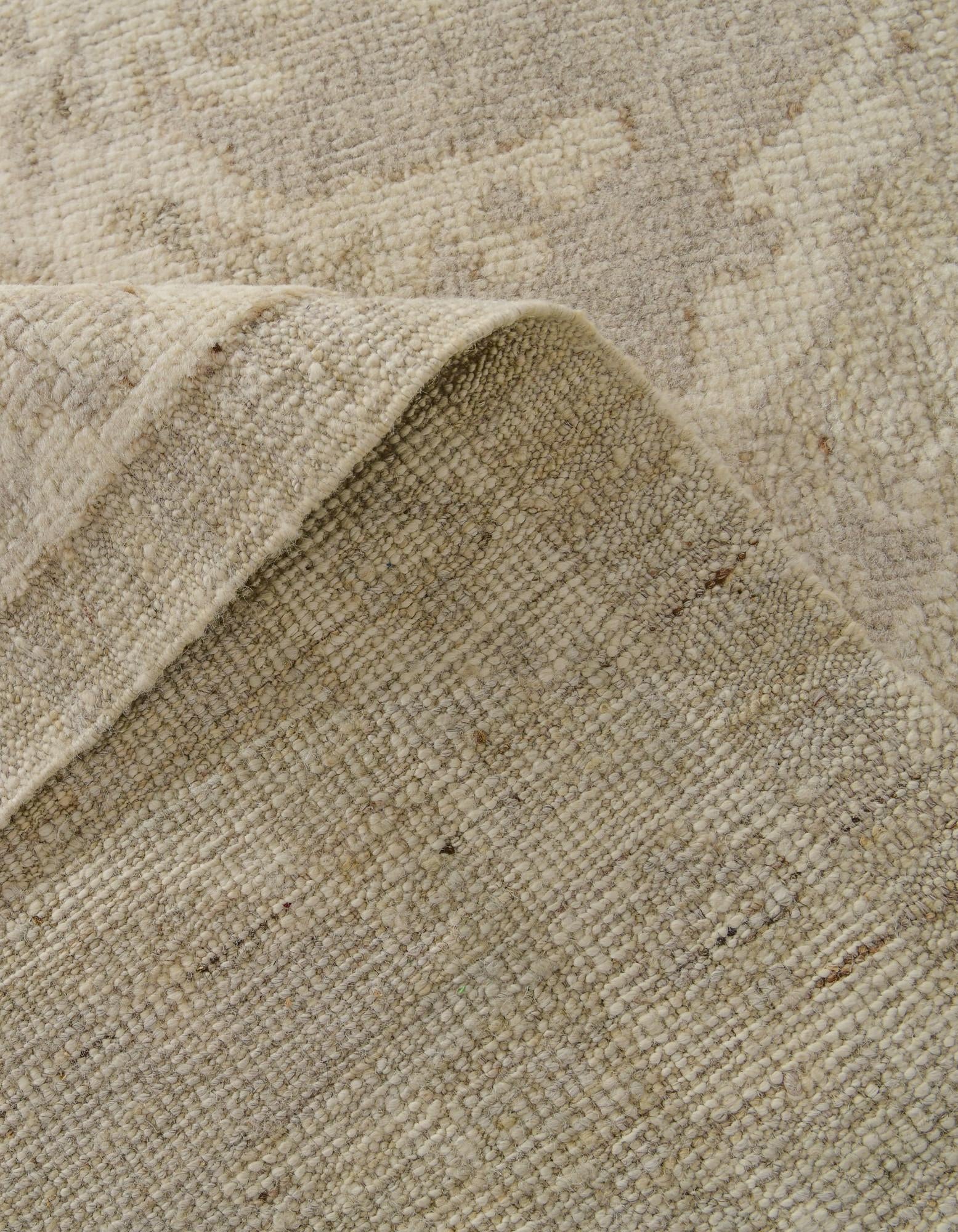 8' 5 x 10' 5 Hand Knotted Oushak Wool Rug