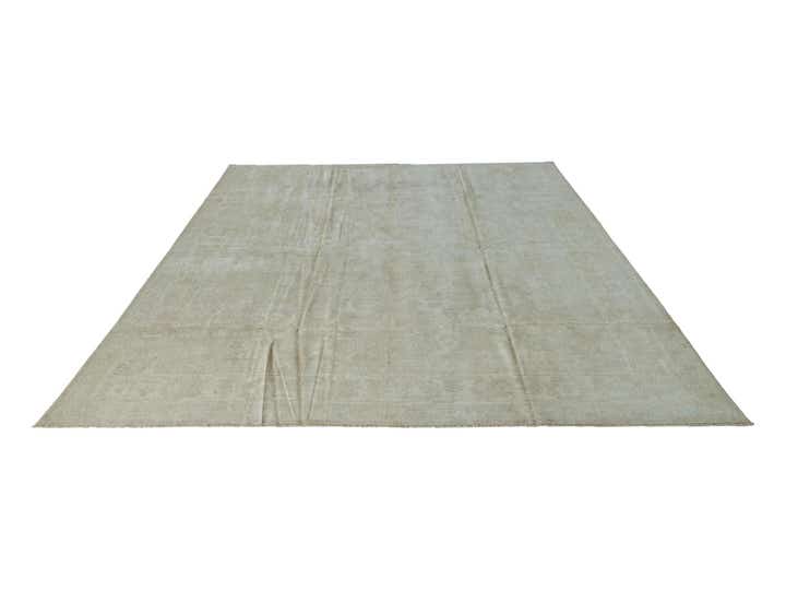 10' 2 x 13' 8 Hand Knotted Oushak Wool Rug