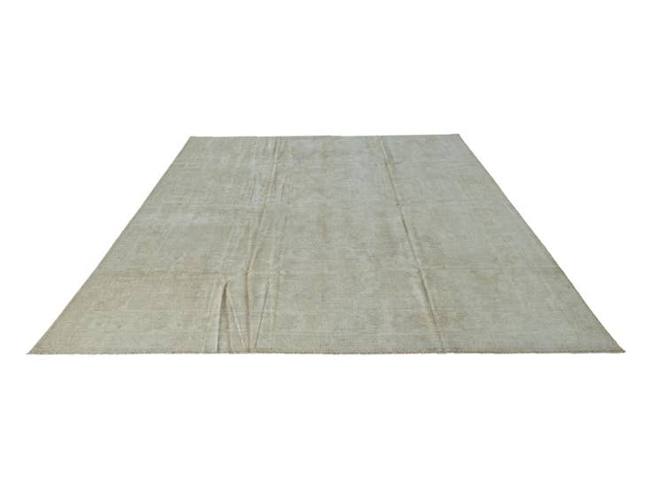 Detail image of 10' 2 x 13' 8 Hand Knotted Oushak Wool Rug