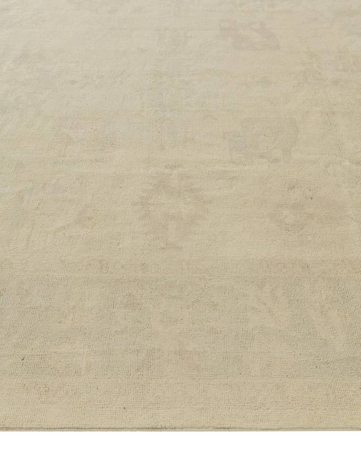 Detail image of 8' 5 x 9' 9 Hand Knotted Oushak Wool Rug