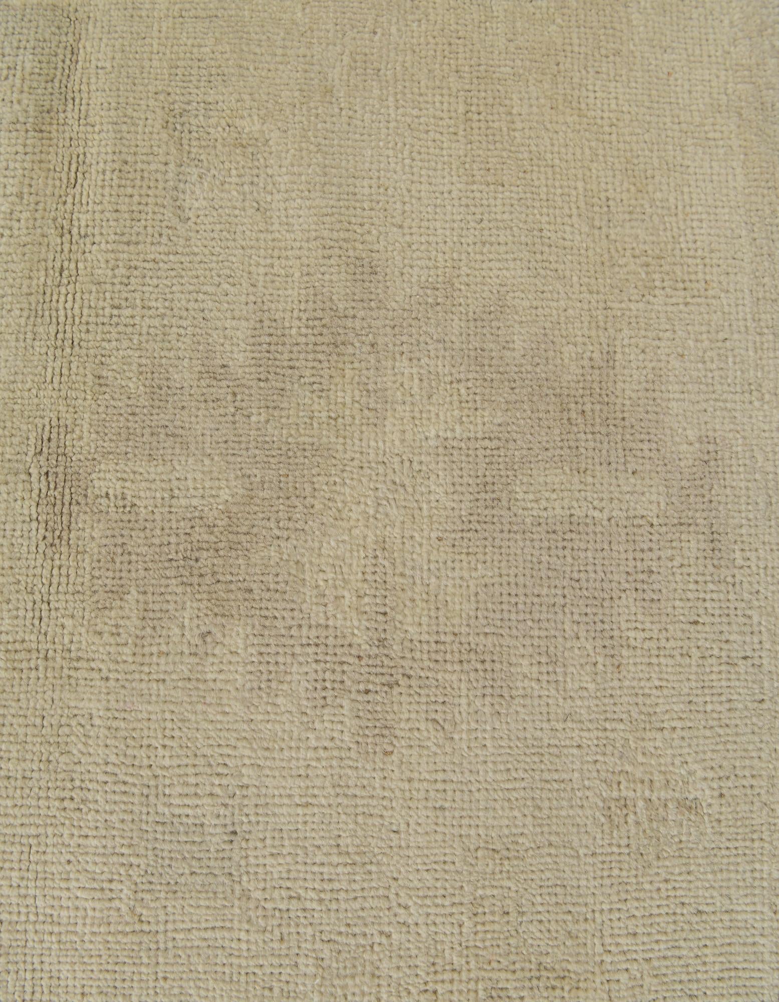 8' 5 x 9' 9 Hand Knotted Oushak Wool Rug
