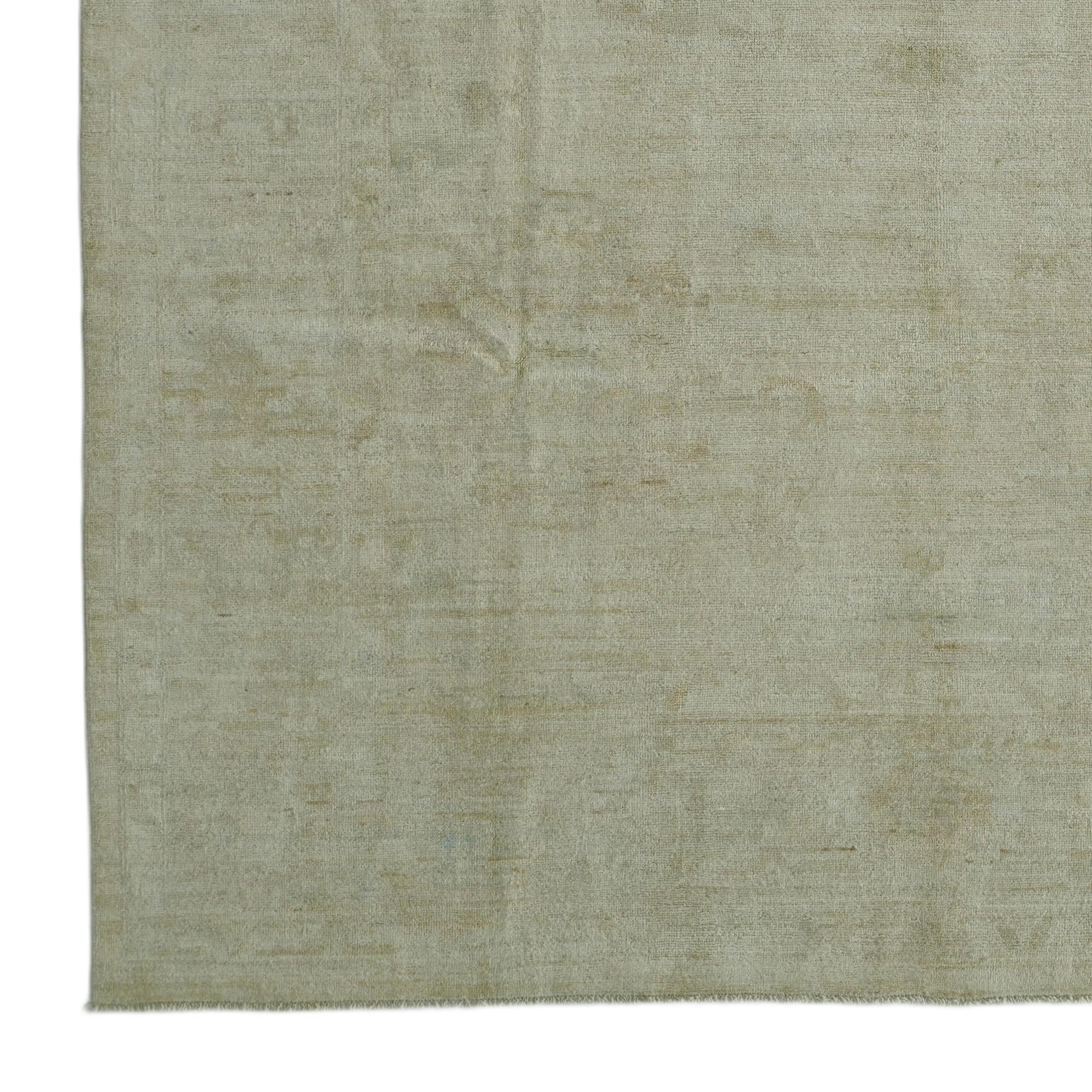 8' 9 x 11' 11 Hand Knotted Oushak Wool Rug