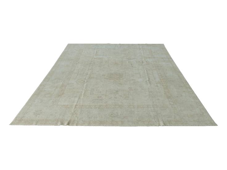 Detail image of 8' 8 x 11' 11 Hand Knotted Oushak Wool Rug