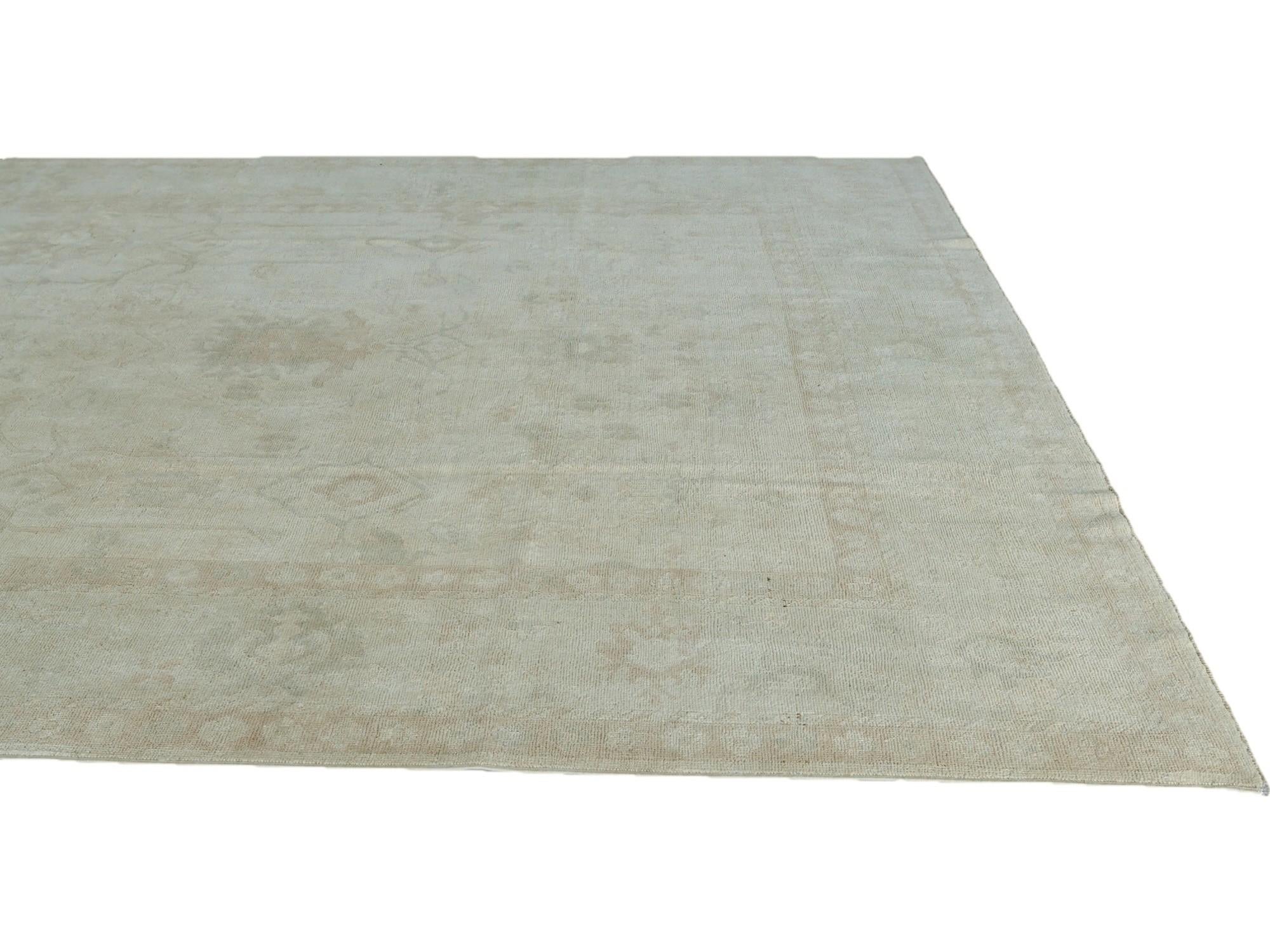 8' 8 x 11' 11 Hand Knotted Oushak Wool Rug