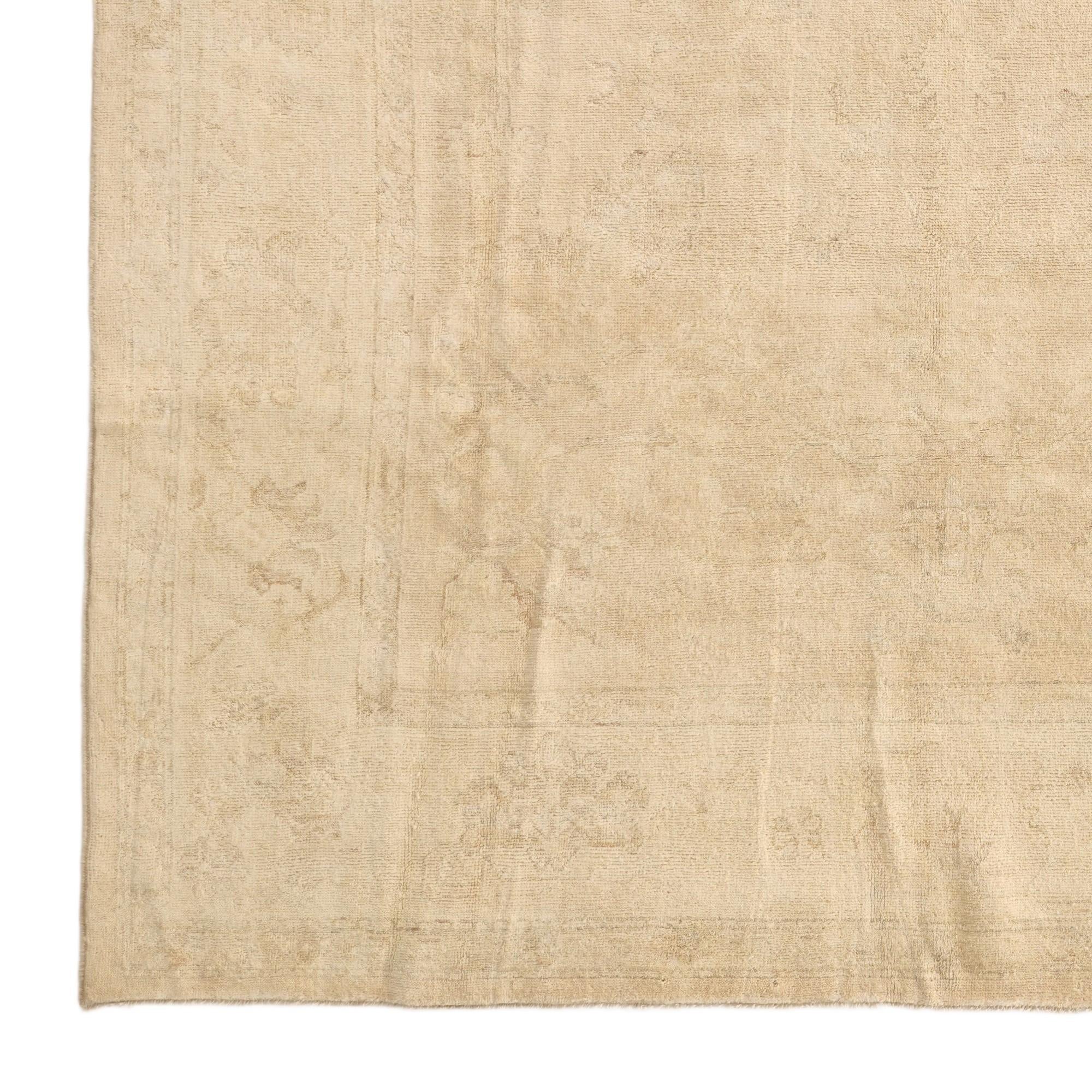 8' x 9' 10 Hand Knotted Oushak Wool Rug