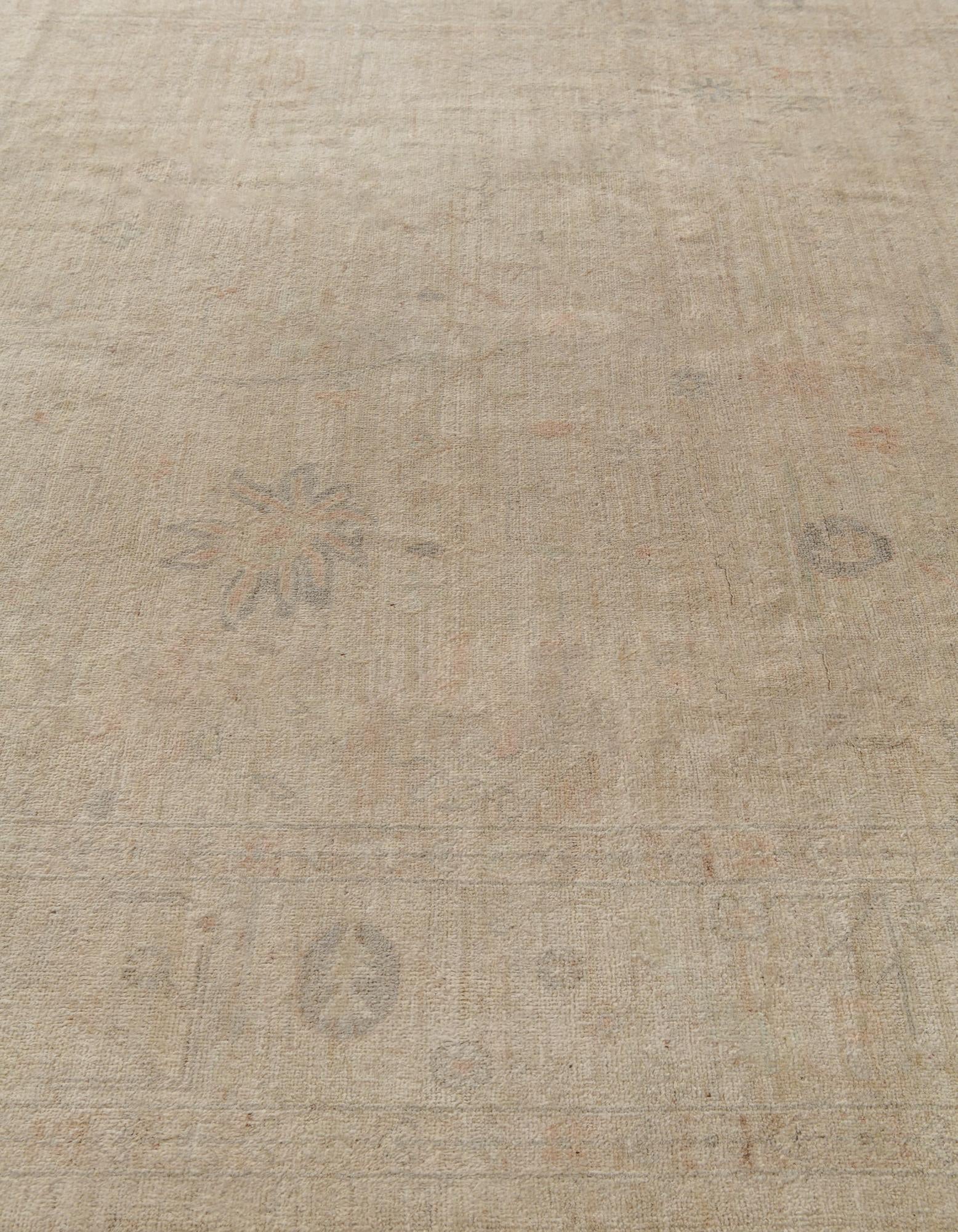 8' 8 x 11' 5 Hand Knotted Oushak Wool Rug