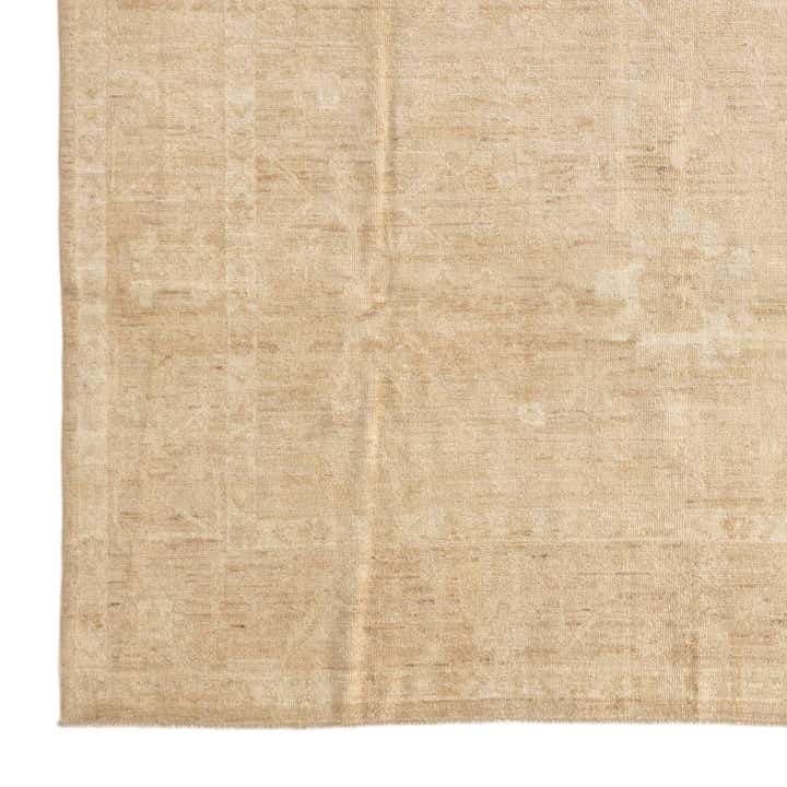 8' 3 x 9' 10 Hand Knotted Oushak Wool Rug