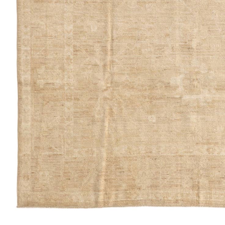 Detail image of 8' 3 x 9' 10 Hand Knotted Oushak Wool Rug