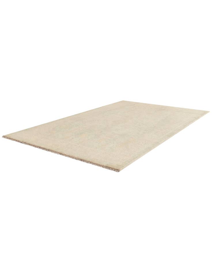 Detail image of 3' 10 x 6' 2 Hand Knotted Oushak Wool Rug