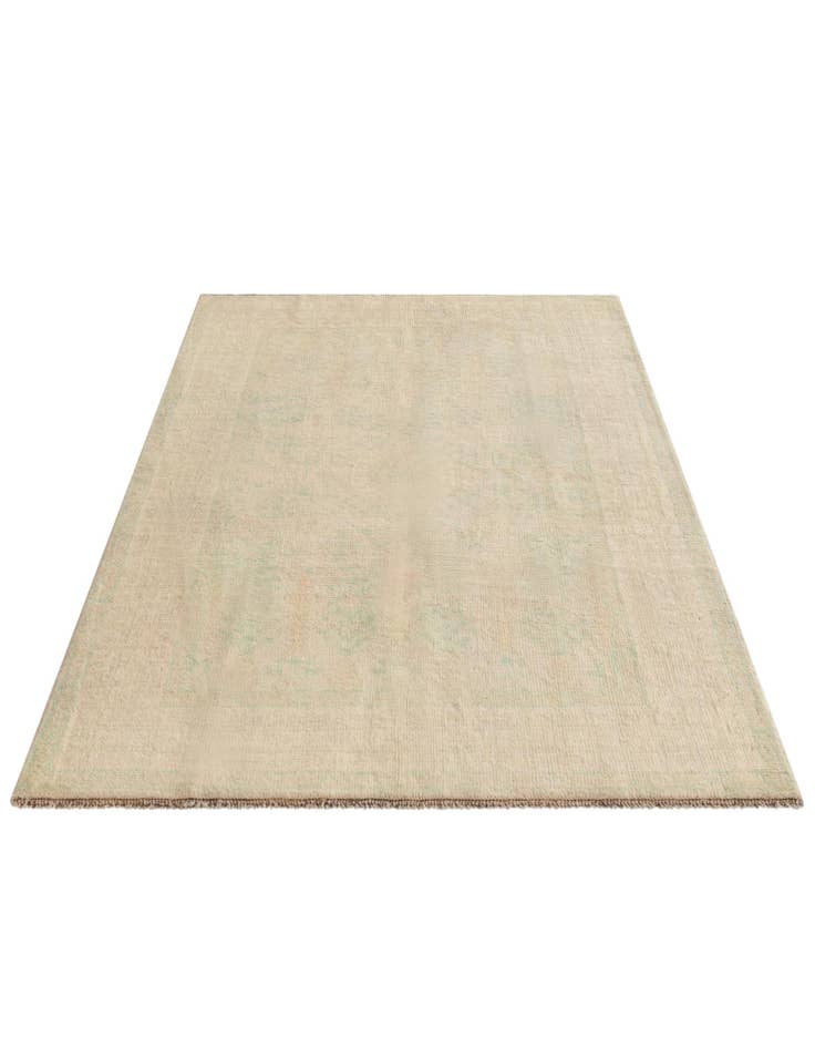 Detail image of 3' 10 x 6' 2 Hand Knotted Oushak Wool Rug