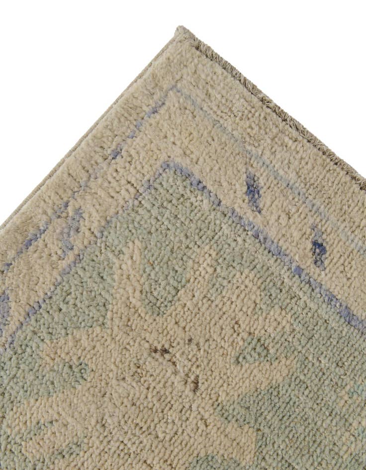 Detail image of 7' 3 x 9' 7 Hand Knotted Oushak Wool Rug