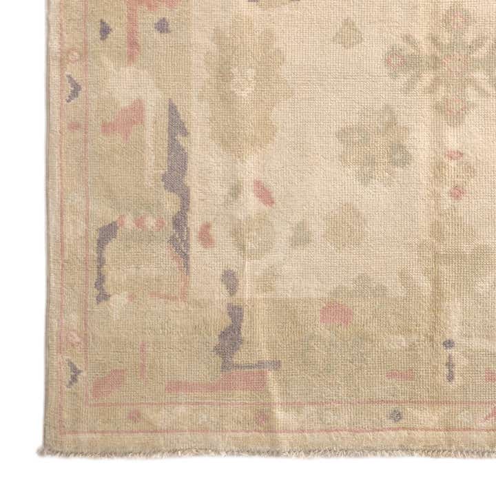 4' 7 x 6' 1 Hand Knotted Oushak Wool Rug