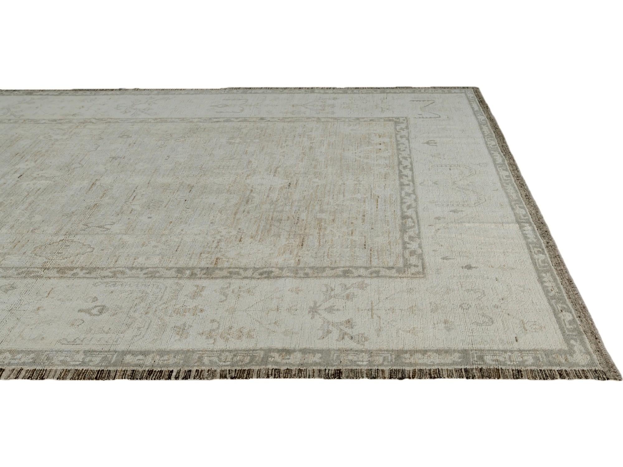 9' 11 x 12' 3 Hand Knotted Oushak Wool Rug