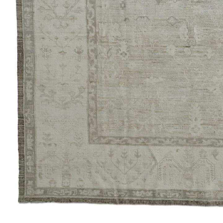 9' 11 x 12' 3 Hand Knotted Oushak Wool Rug