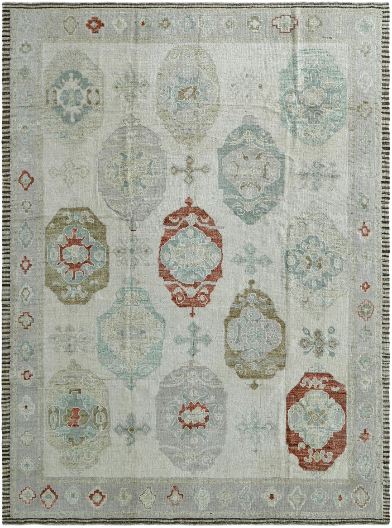9' 5 x 12' 8 Hand Knotted Oushak Wool Rug