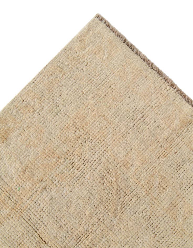 Detail image of 3' 10 x 6' 2  Hand Knotted Oushak Wool Rug