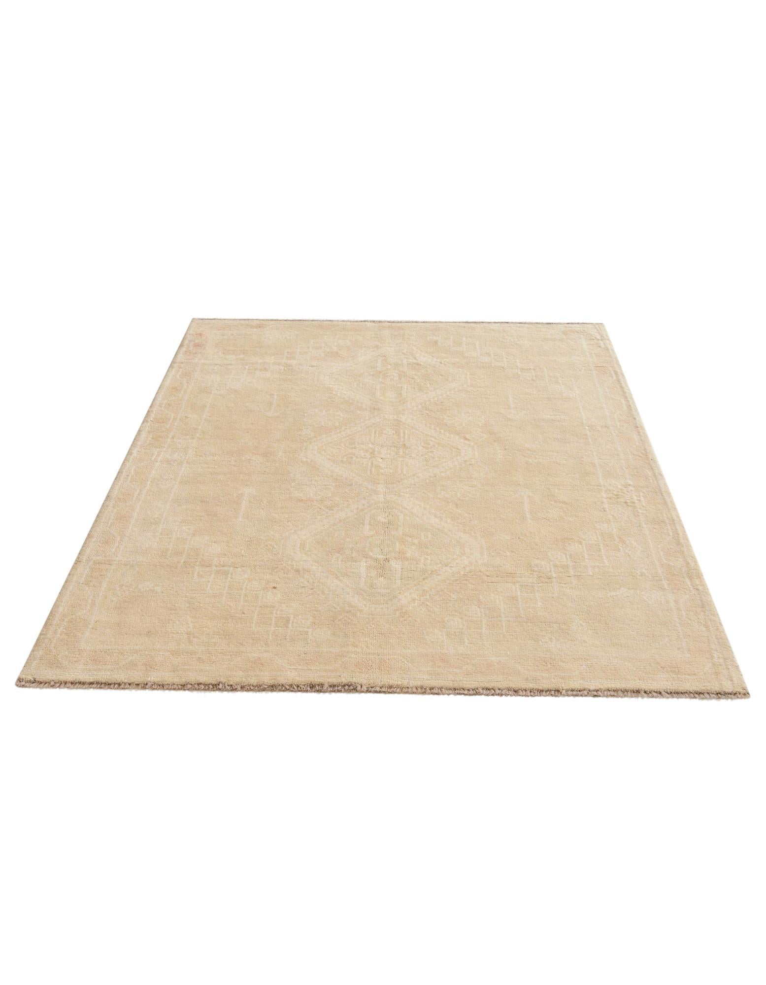 5' x 6' 9 Hand Knotted Oushak Wool Rug