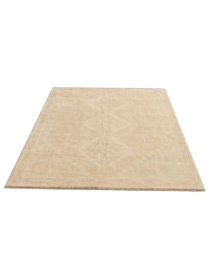 5' x 6' 9 Hand Knotted Oushak Wool Rug