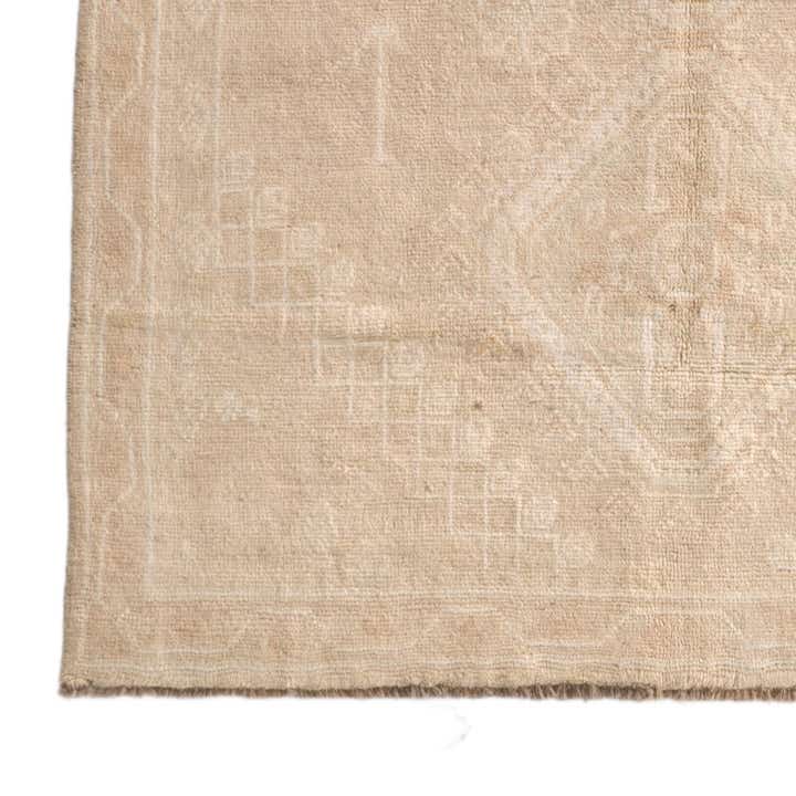 5' x 6' 9 Hand Knotted Oushak Wool Rug