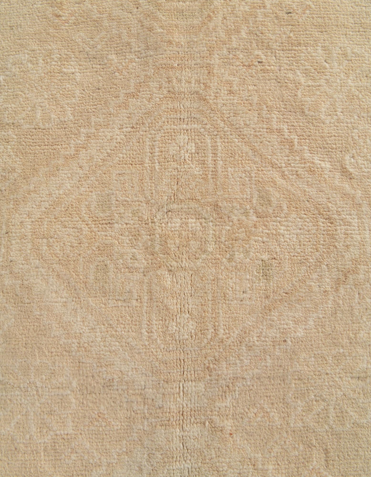 5' x 6' 9 Hand Knotted Oushak Wool Rug