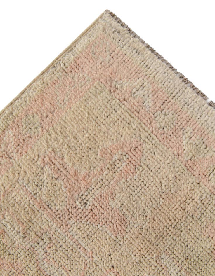 Detail image of 5' 1 x 6' 9 Hand Knotted Oushak Wool Rug