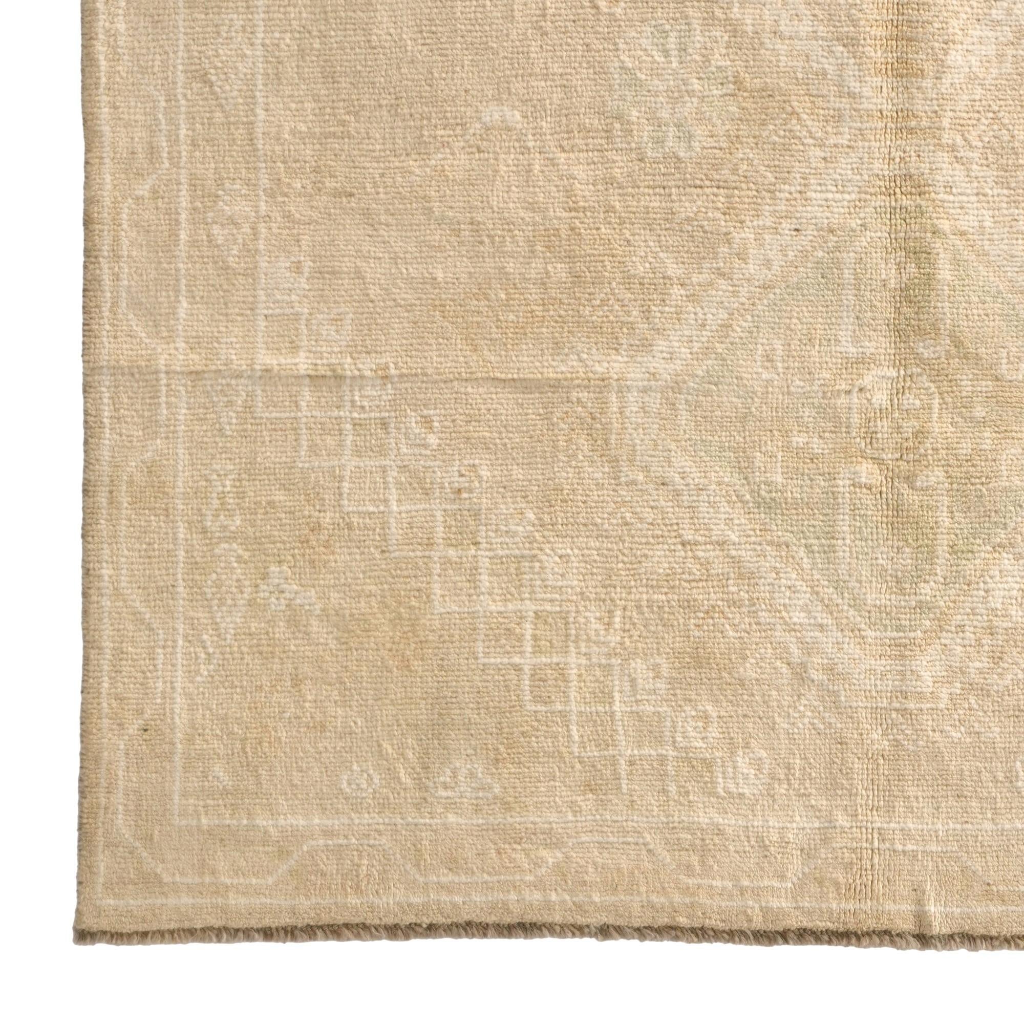 5' 1 x 6' 9 Hand Knotted Oushak Wool Rug