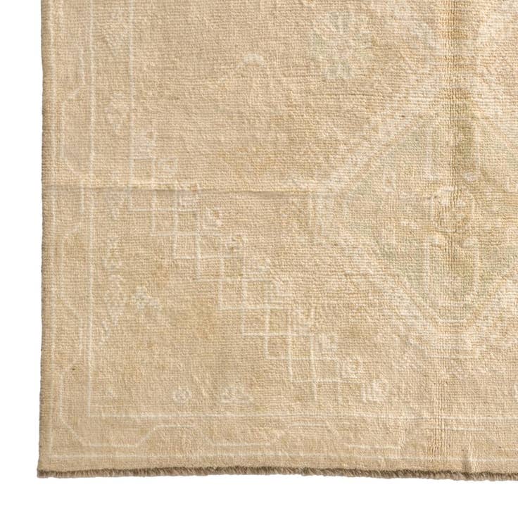 Detail image of 5' 1 x 6' 9 Hand Knotted Oushak Wool Rug