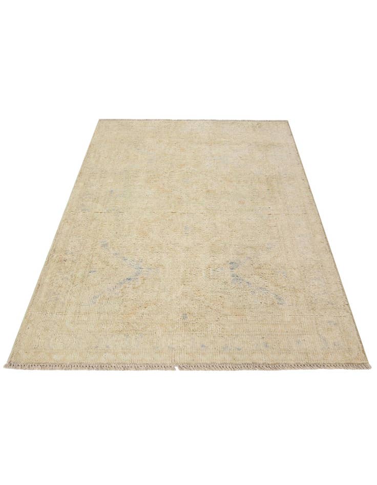 Detail image of 3' 2 x 5' 3 Hand Knotted Oushak Wool Rug