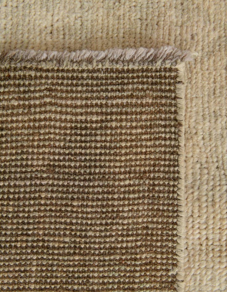 Detail image of 6' 6 x 9' 8  Hand Knotted Oushak Wool Rug