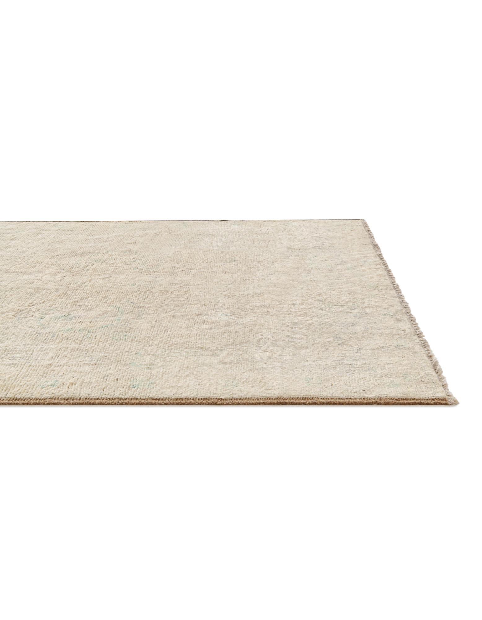 4' x 6' 1 Hand Knotted Oushak Wool Rug