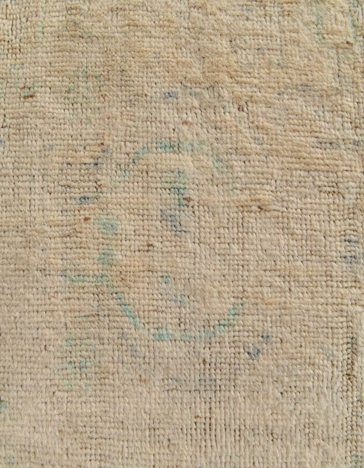 Detail image of 4' x 6' 1 Hand Knotted Oushak Wool Rug