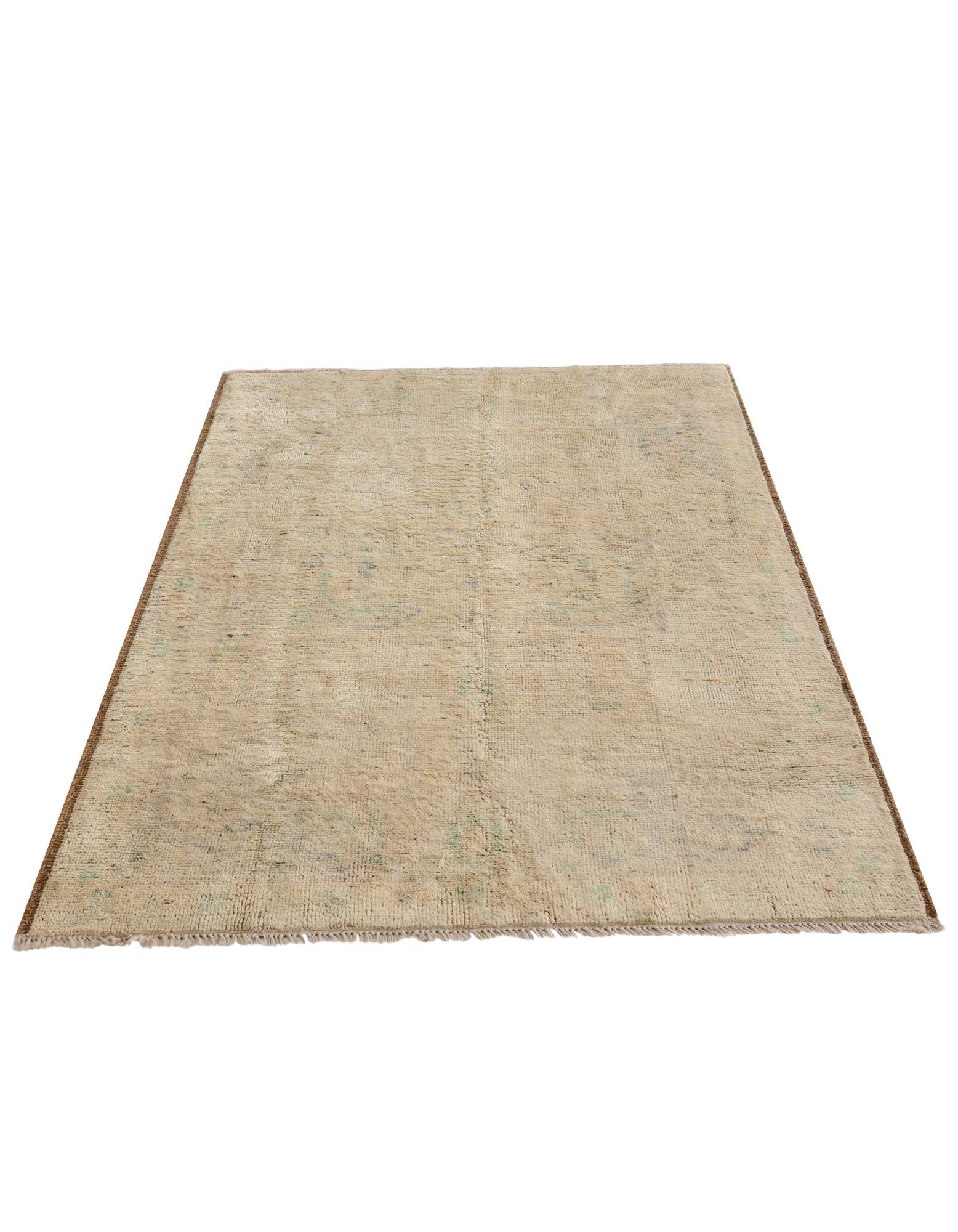 4' x 6' 1 Hand Knotted Oushak Wool Rug