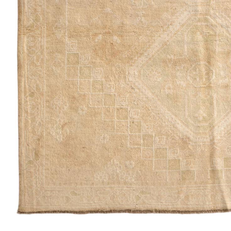 Detail image of 6' 4 x 9' 8 Hand Knotted Oushak Wool Rug
