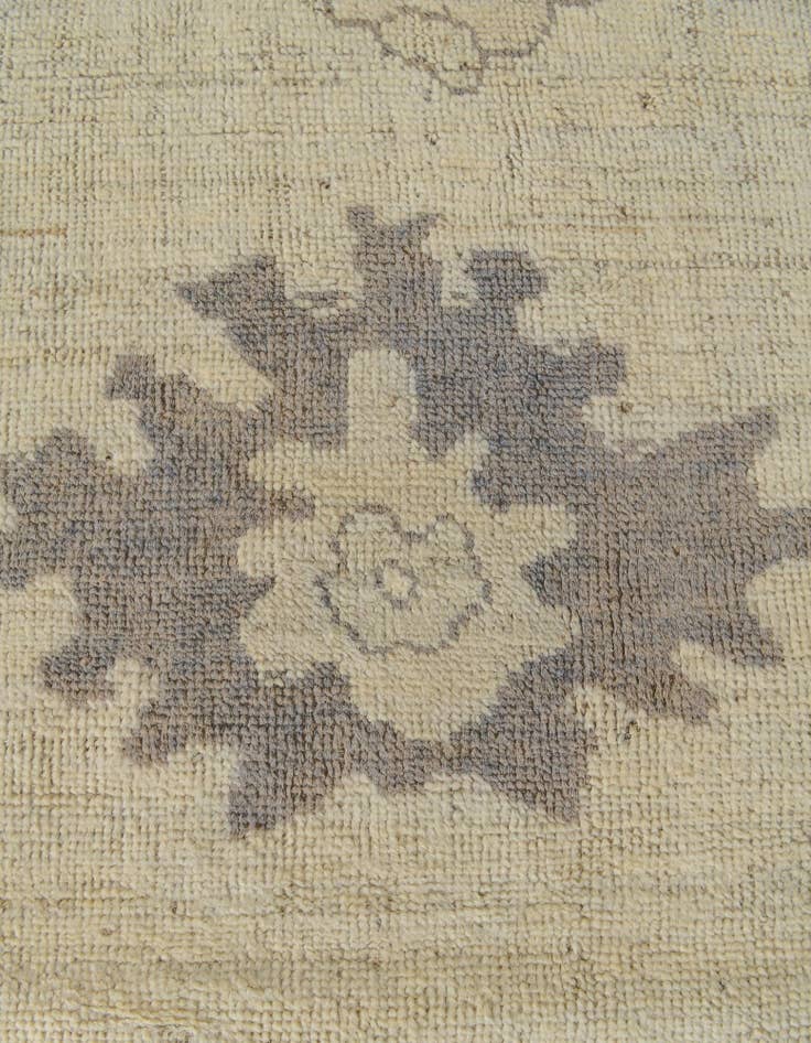 Detail image of 8' 5 x 10' 2  Hand Knotted Oushak Wool Rug