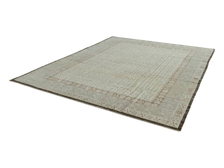 Detail image of 9' 4 x 11' 11 Hand Knotted Oushak Wool Rug